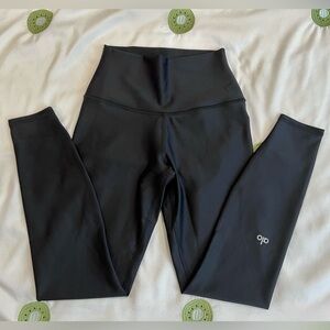 Alo Yoga | 7/8 High-Waist Airlift Legging, Black, XS